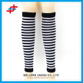 Горячие продажи полосатые нестандартные модные носки для девочек с компрессионным вырезом до колена